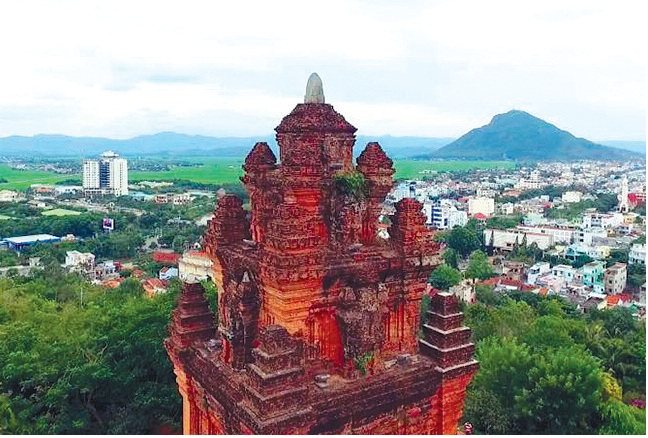 Công[-]nhận[-]thêm[-]22[-]bảo[-]vật[-]quốc[-]gia[-]và[-]11[-]di[-]tích[-]quốc[-]gia[-]đặc[-]biệt